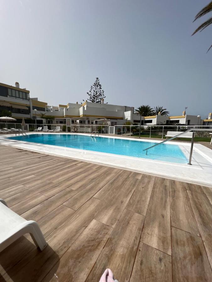 San Agustin,close To The With Pool ! Apartment